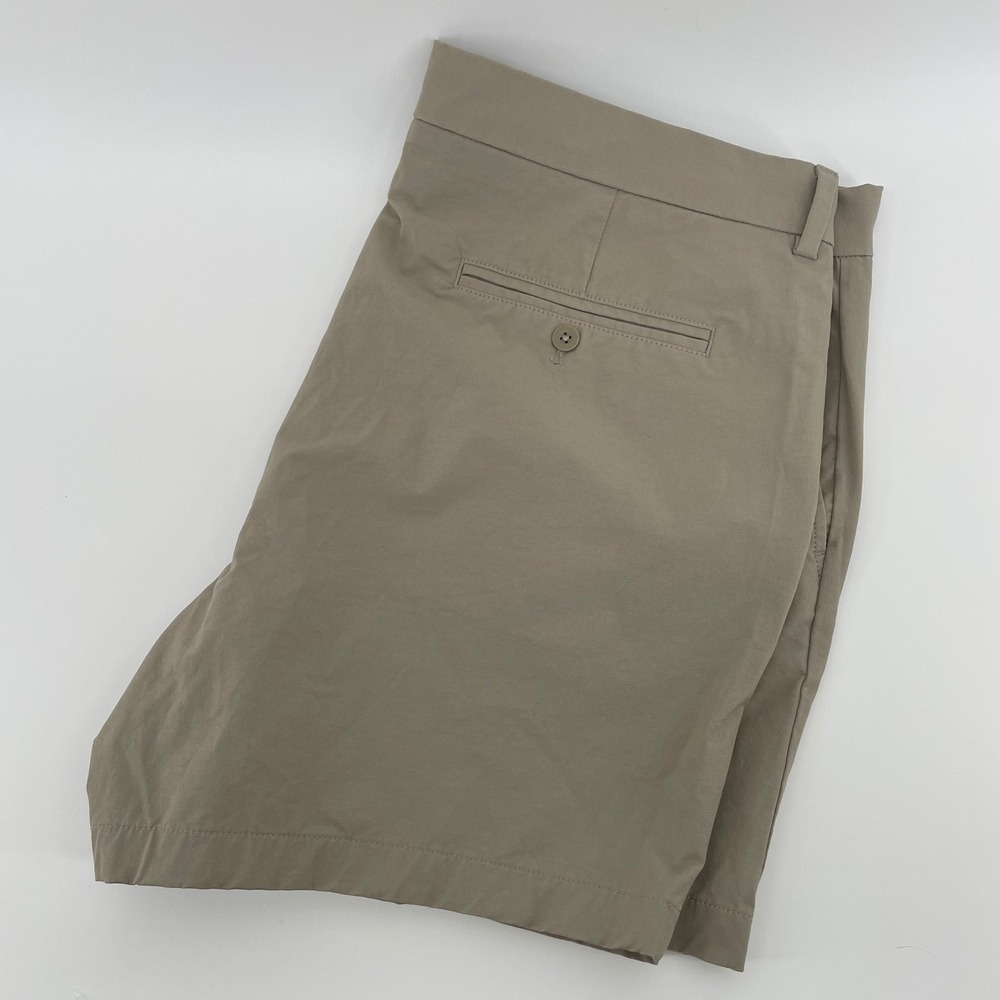Vineyard Vines OTG On-The-Go Shorts Men's 38 Khaki Stretch Performance Pockets